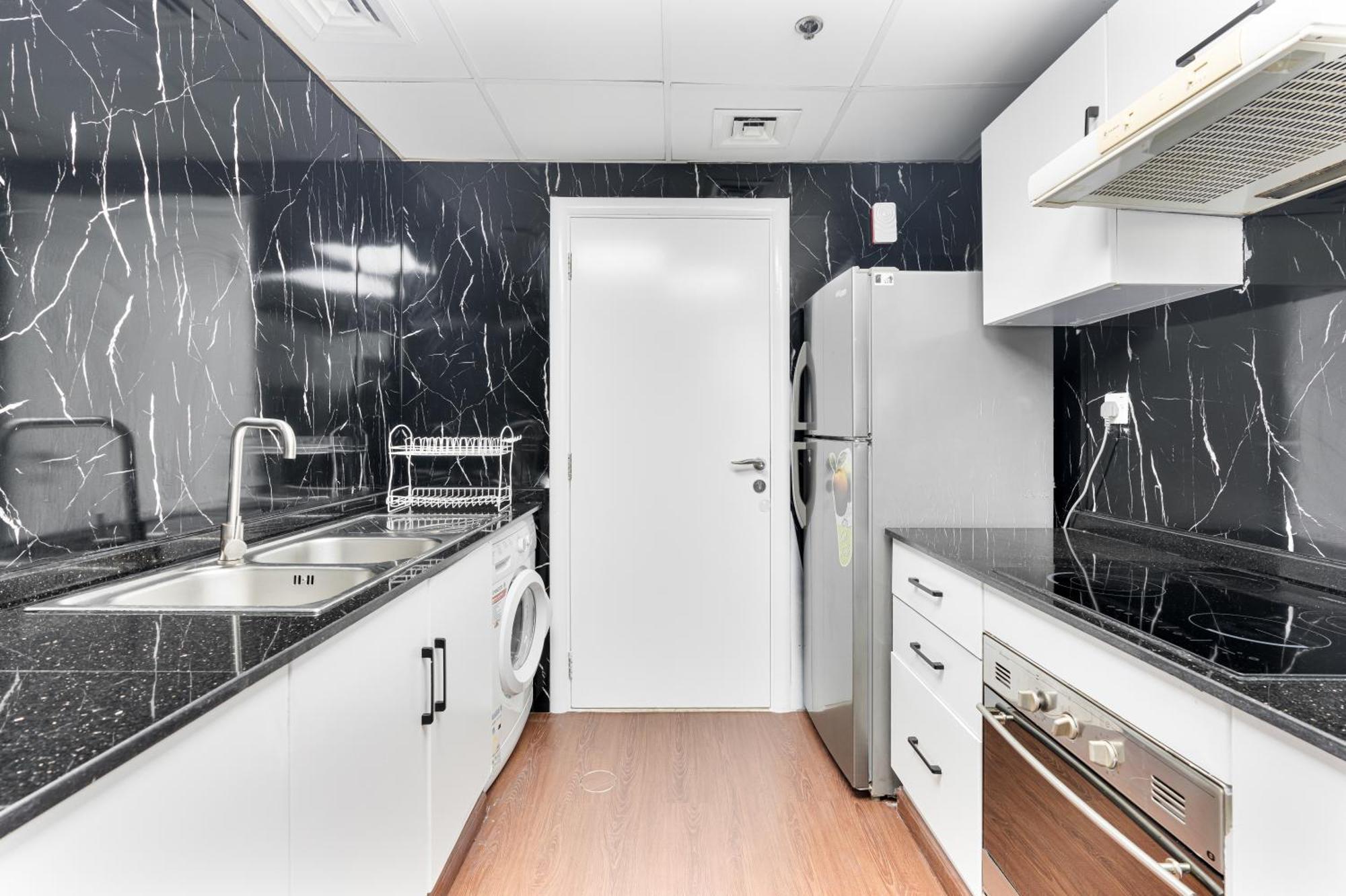 Full Marina View 2 Bhk Apartment *