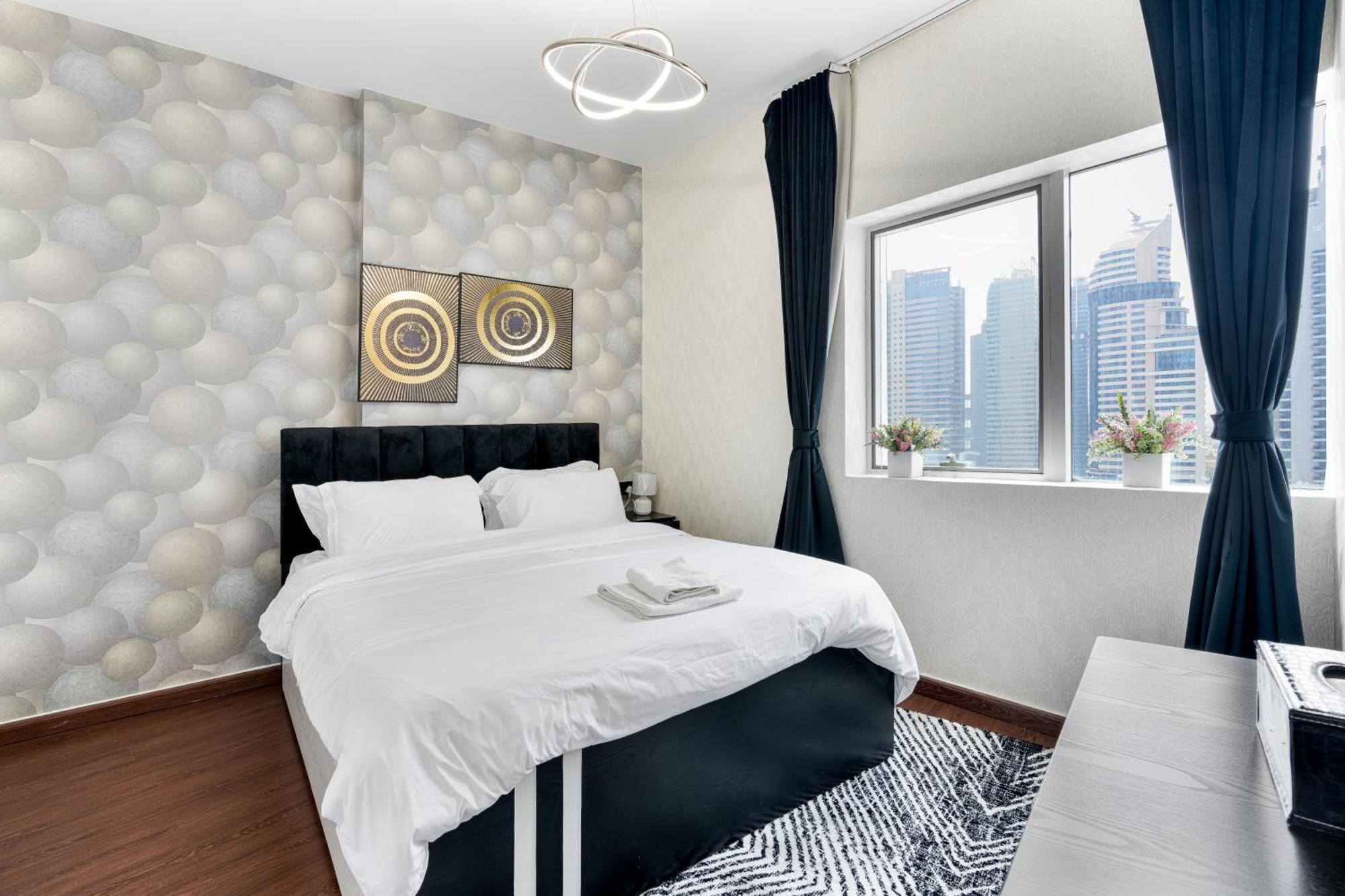 Full Marina View 2 Bhk * Dubai